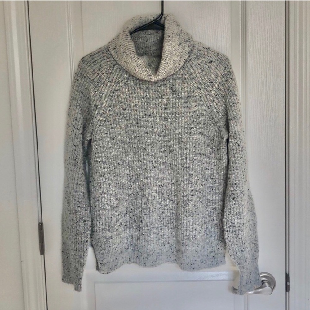 J Crew Mercantile Donegal Turtleneck Sweater Sz Sm